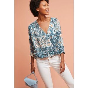 NEW Anthropologie Maeve Gianna Floral Textured Wrap V-Neck Top Blouse Medium